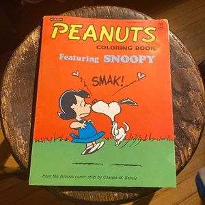 Peanuts snoopy coloring book
